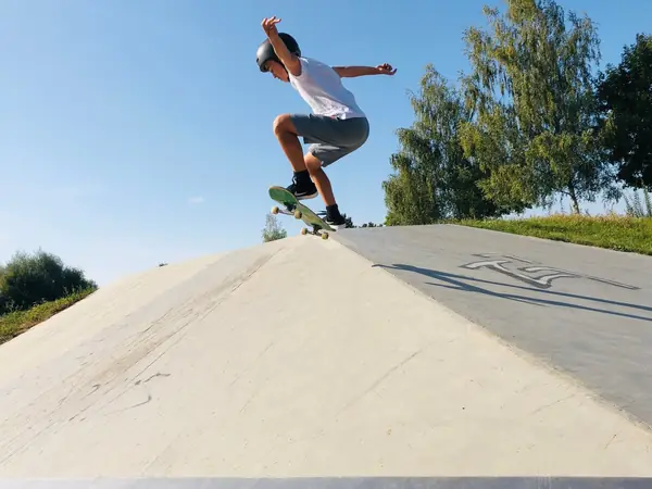 Skater und Crew im Skatepark Burgau, Foto 4