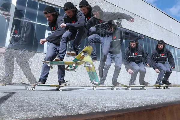 Skater und Crew im Skatepark Burgau, Foto 13